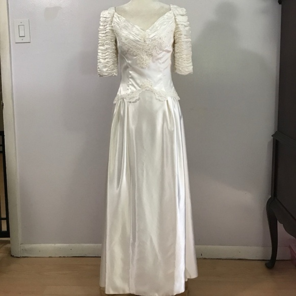 Vintage Wedding Dress